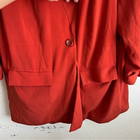 Torrid Single Breasted Boyfriend Crepe Terracotta Blazer Preppy Red - Picture 10 of 10